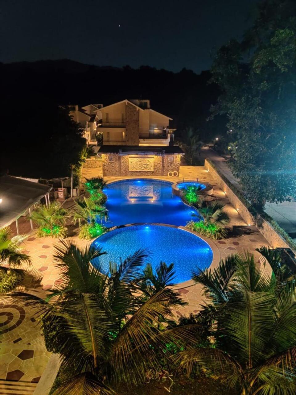 Wood Stock Acres Villa Resort Thane Bagian luar foto